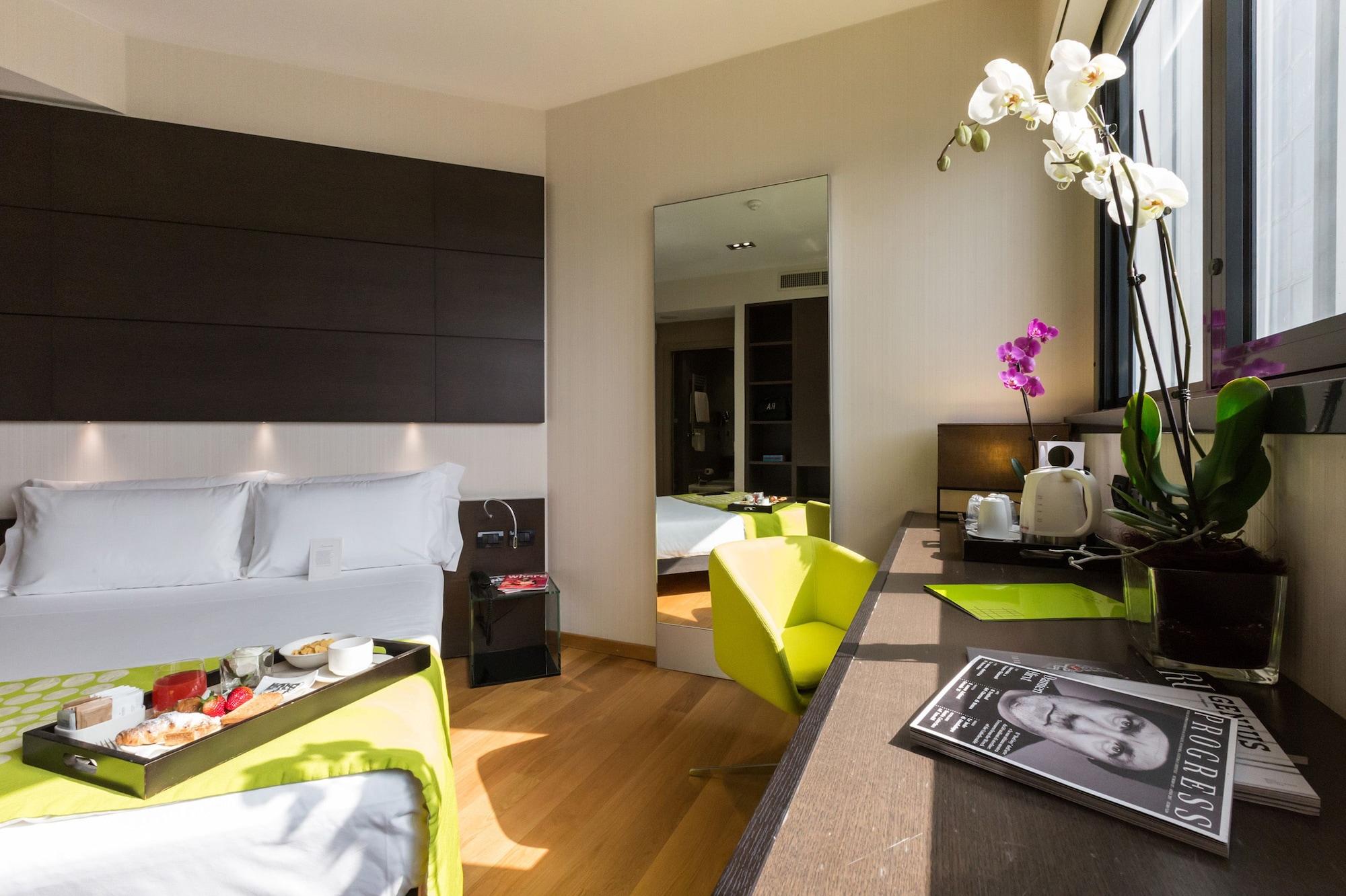 Best Western Plus The Hub Hotel Milan Luaran gambar