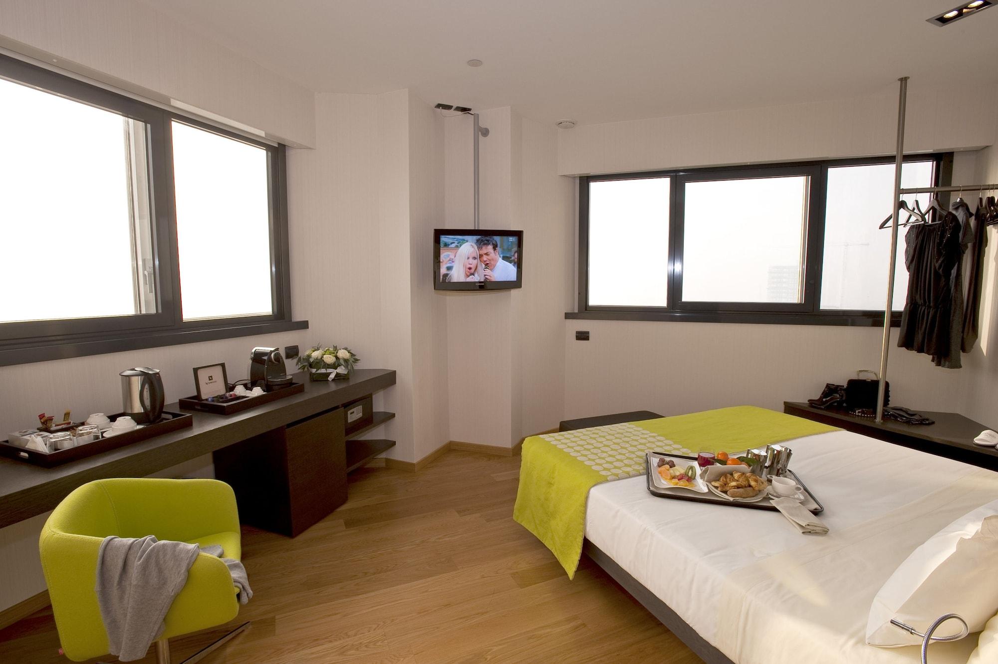 Best Western Plus The Hub Hotel Milan Luaran gambar