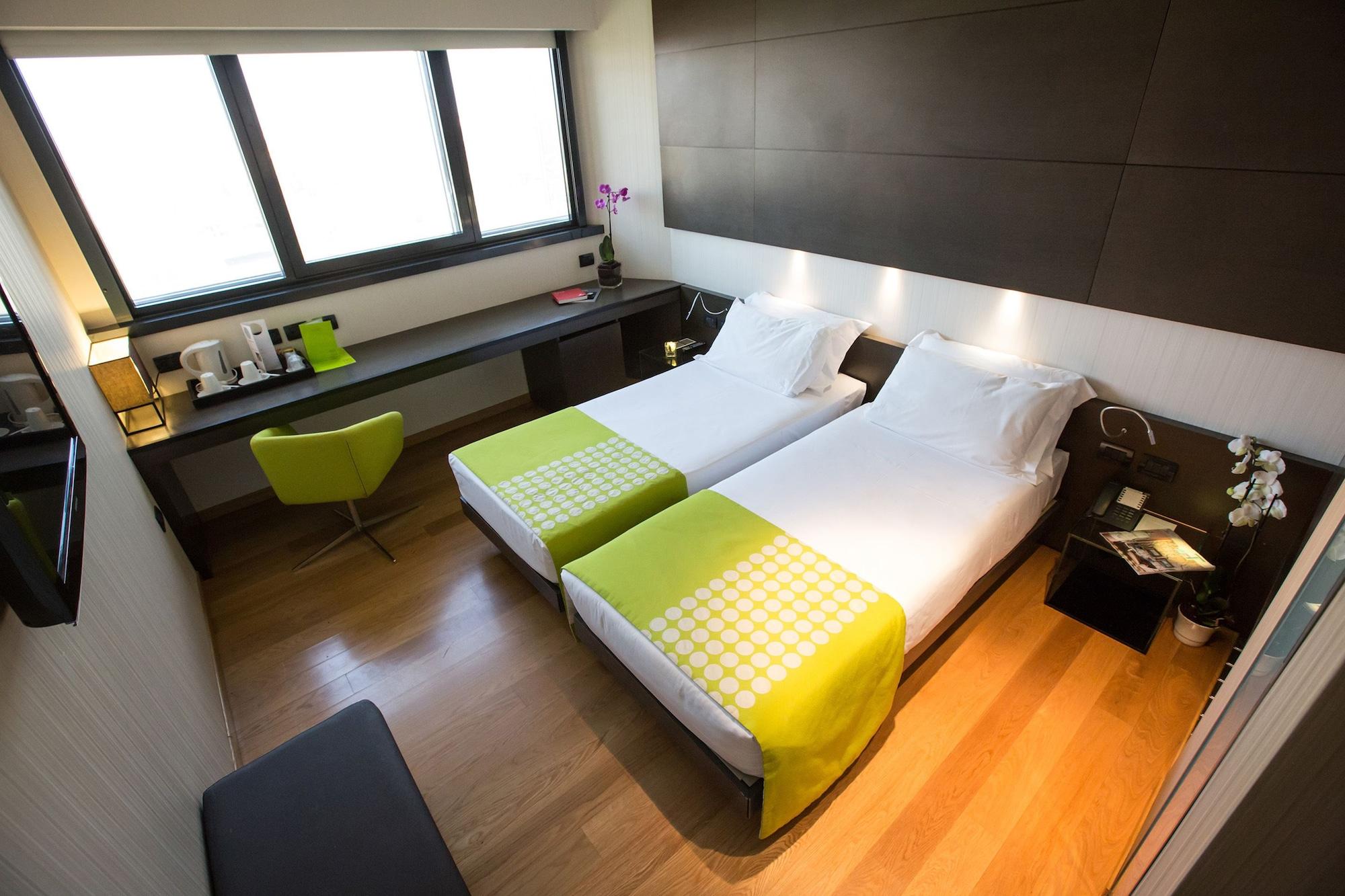 Best Western Plus The Hub Hotel Milan Luaran gambar